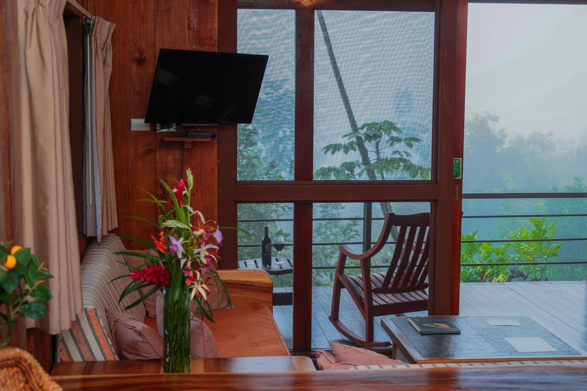 Santa Juana Lodge & Nature Reserve Quepos Esterno foto